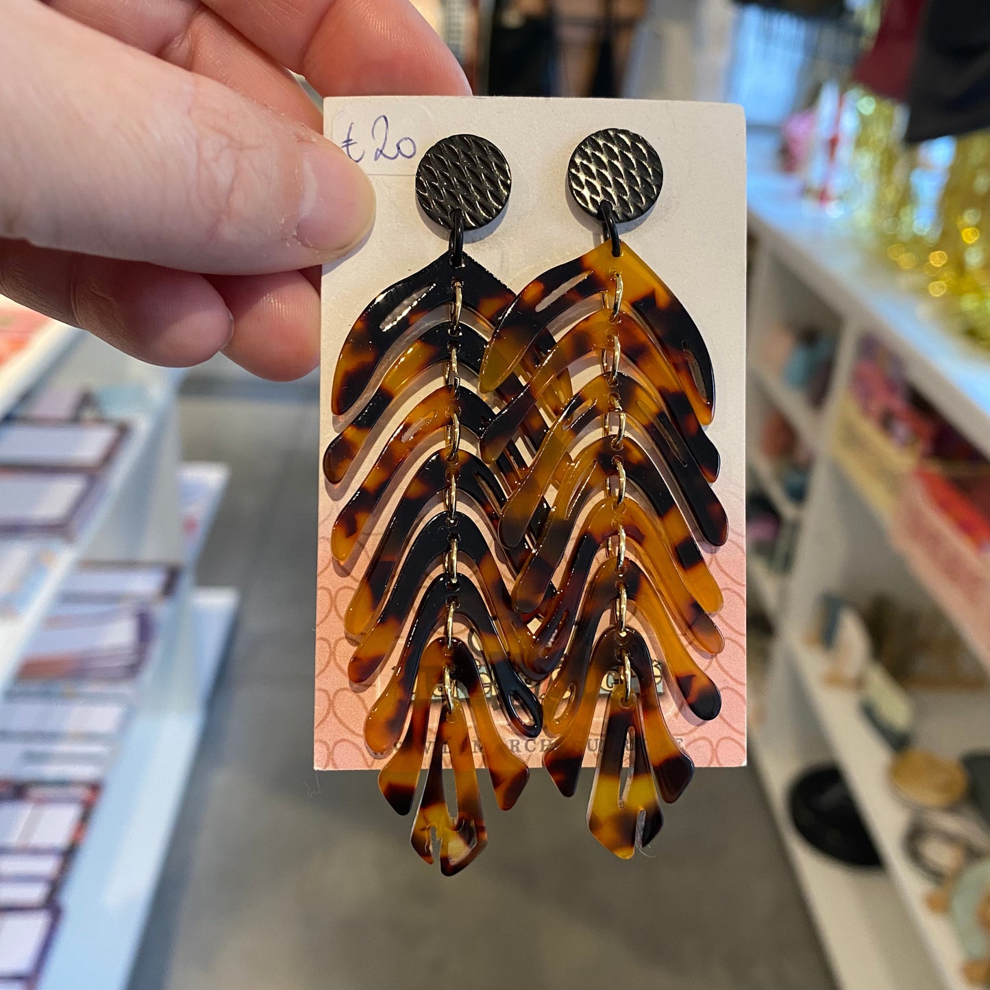 Le marché sucré: oorbellen stekers - zwart + printje