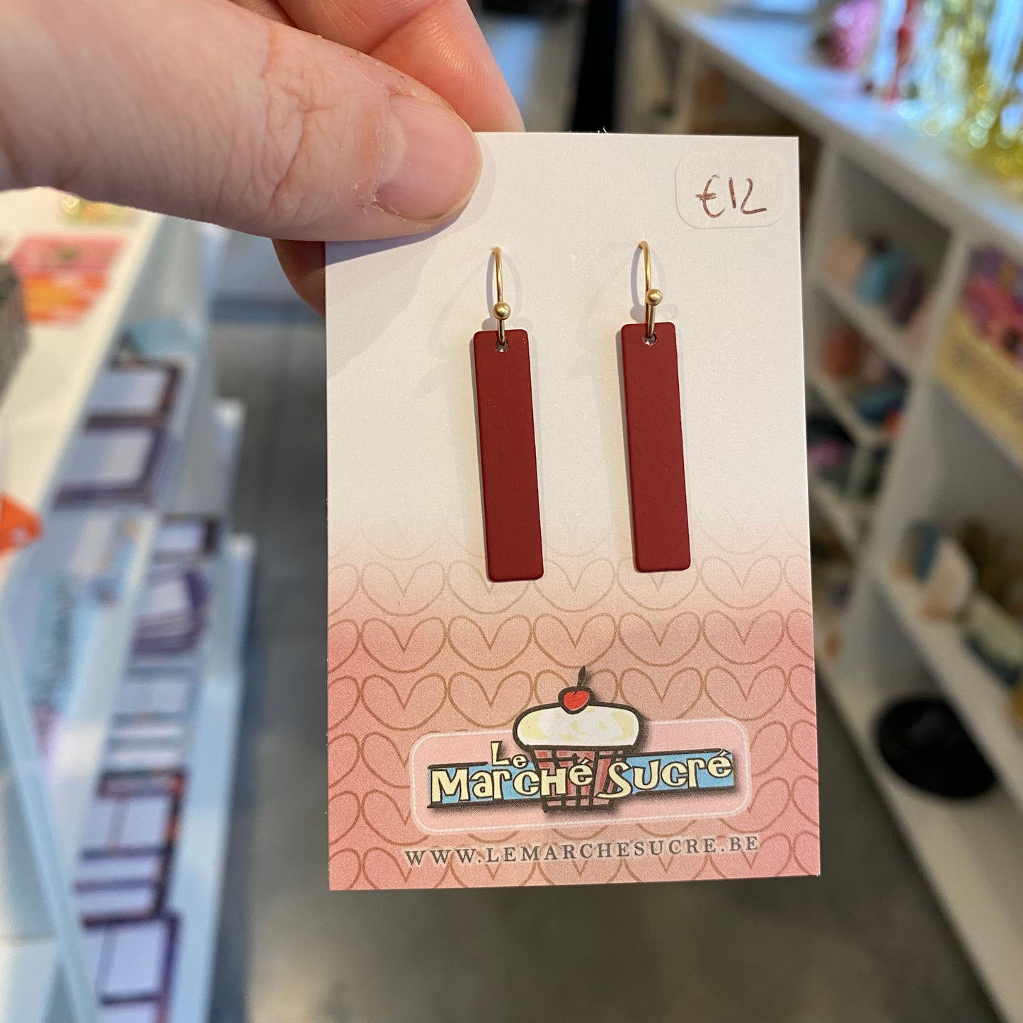 Le marché sucré: oorbellen hangers - goud + bordeaux
