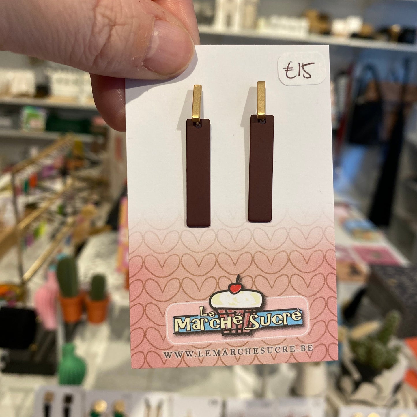 Le marché sucré: oorbellen stekers - goud + aubergine