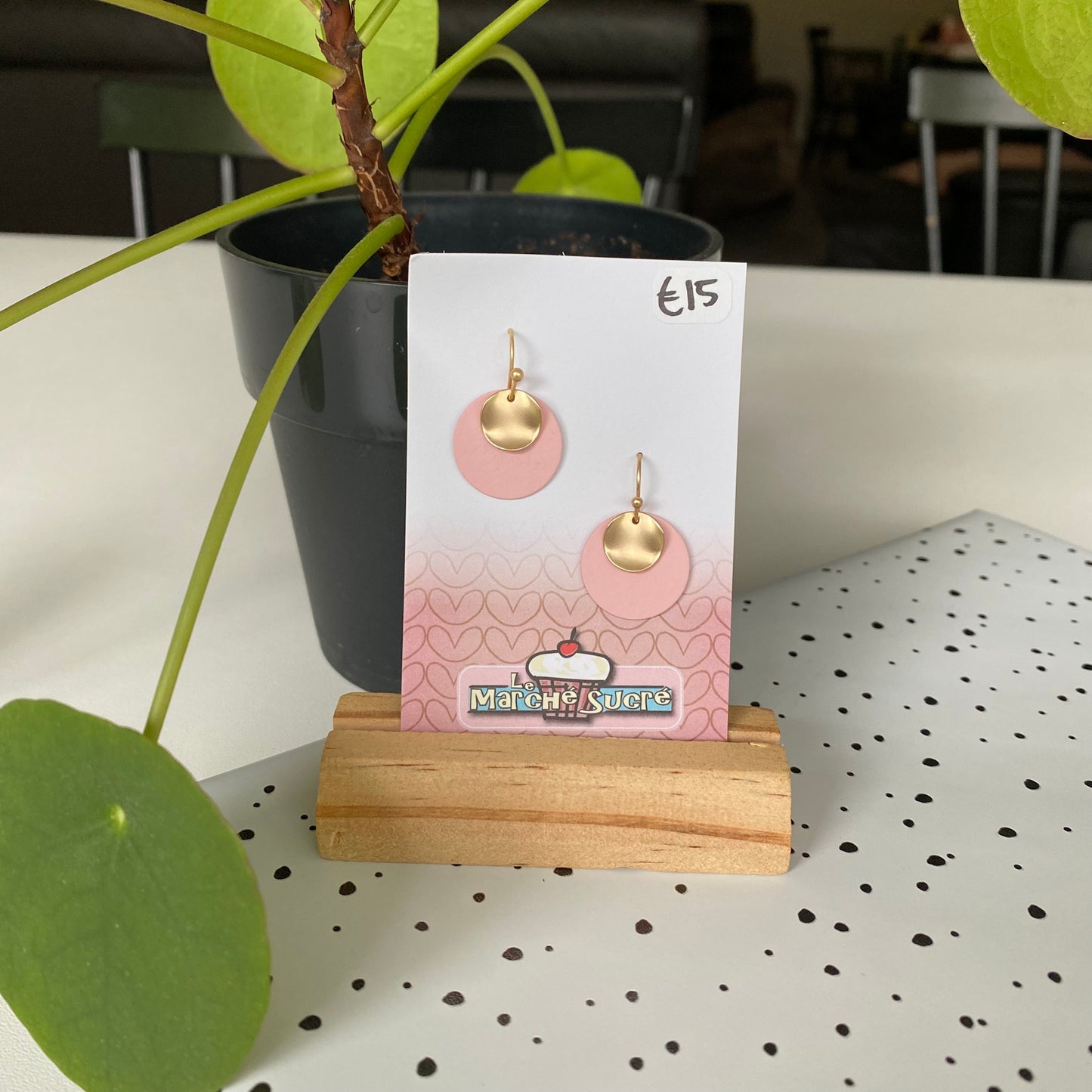 Le marché sucré: oorbellen - goud + lichtroze