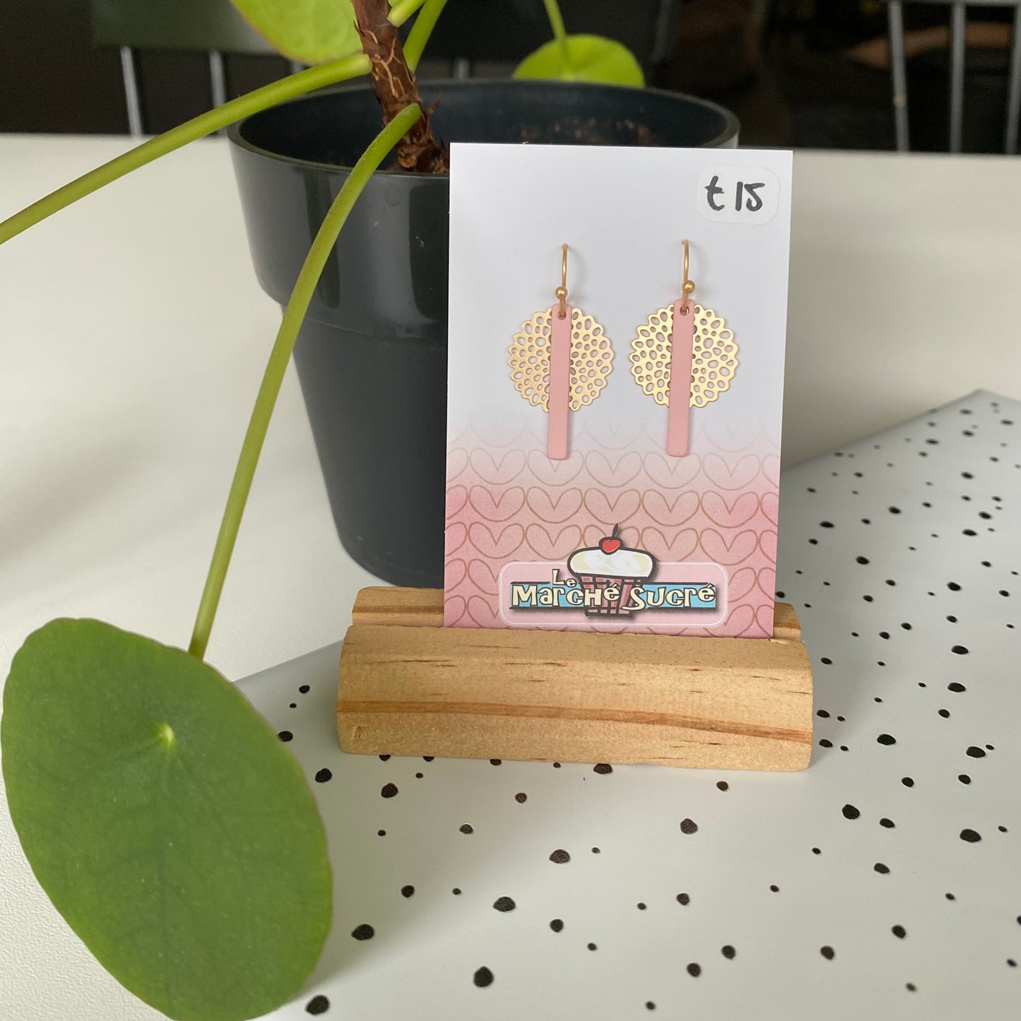 Le marché sucré: oorbellen - goud + lichtroze