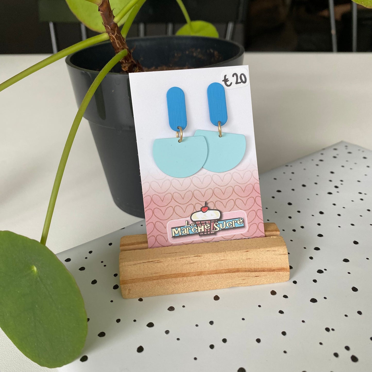 Le marché sucré: oorbellen - lichtblauw