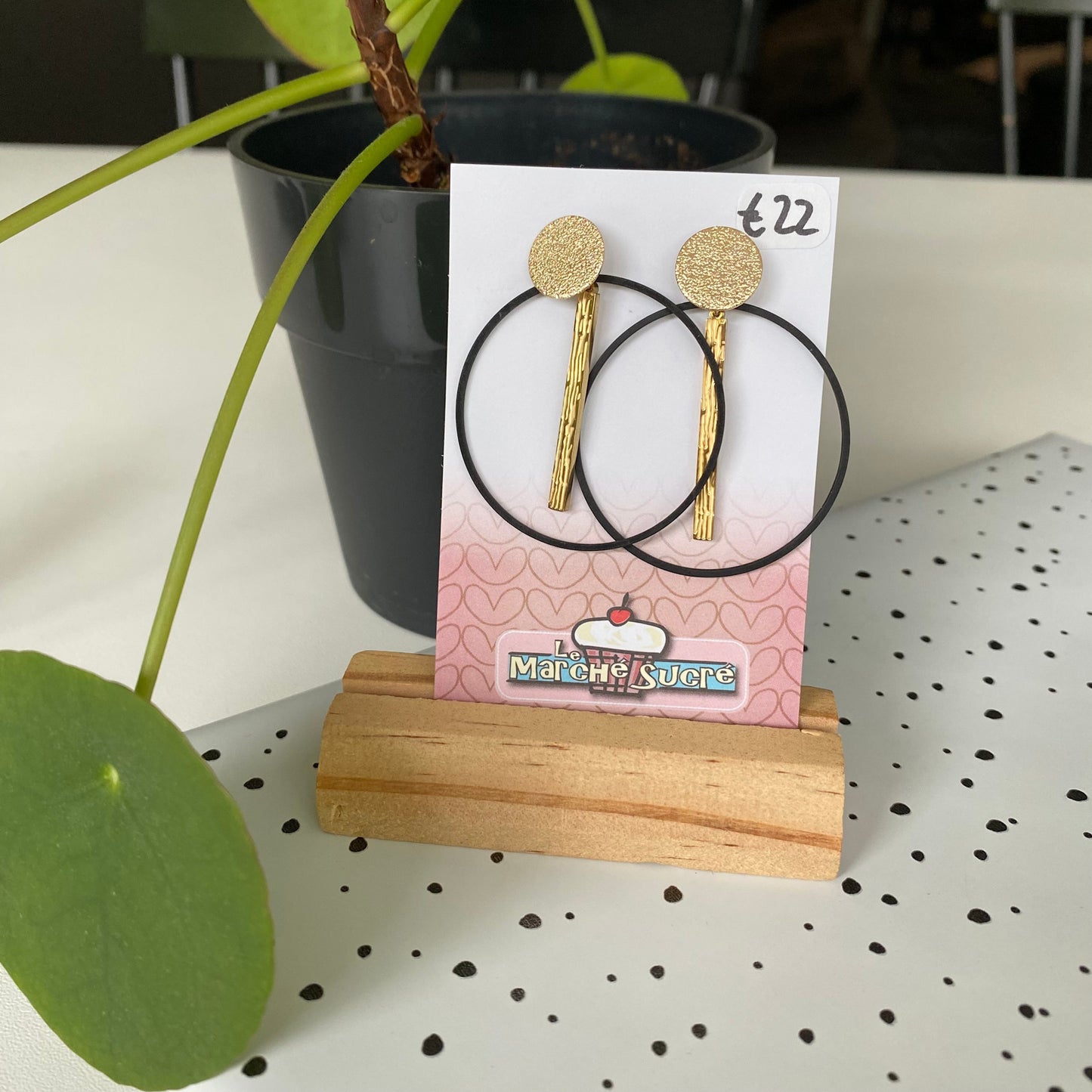 Le marché sucré: oorbellen - zwart en goud