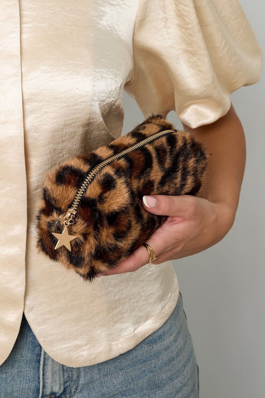 Yehwang: make-up tas zachte luipaard sterretje - grijs