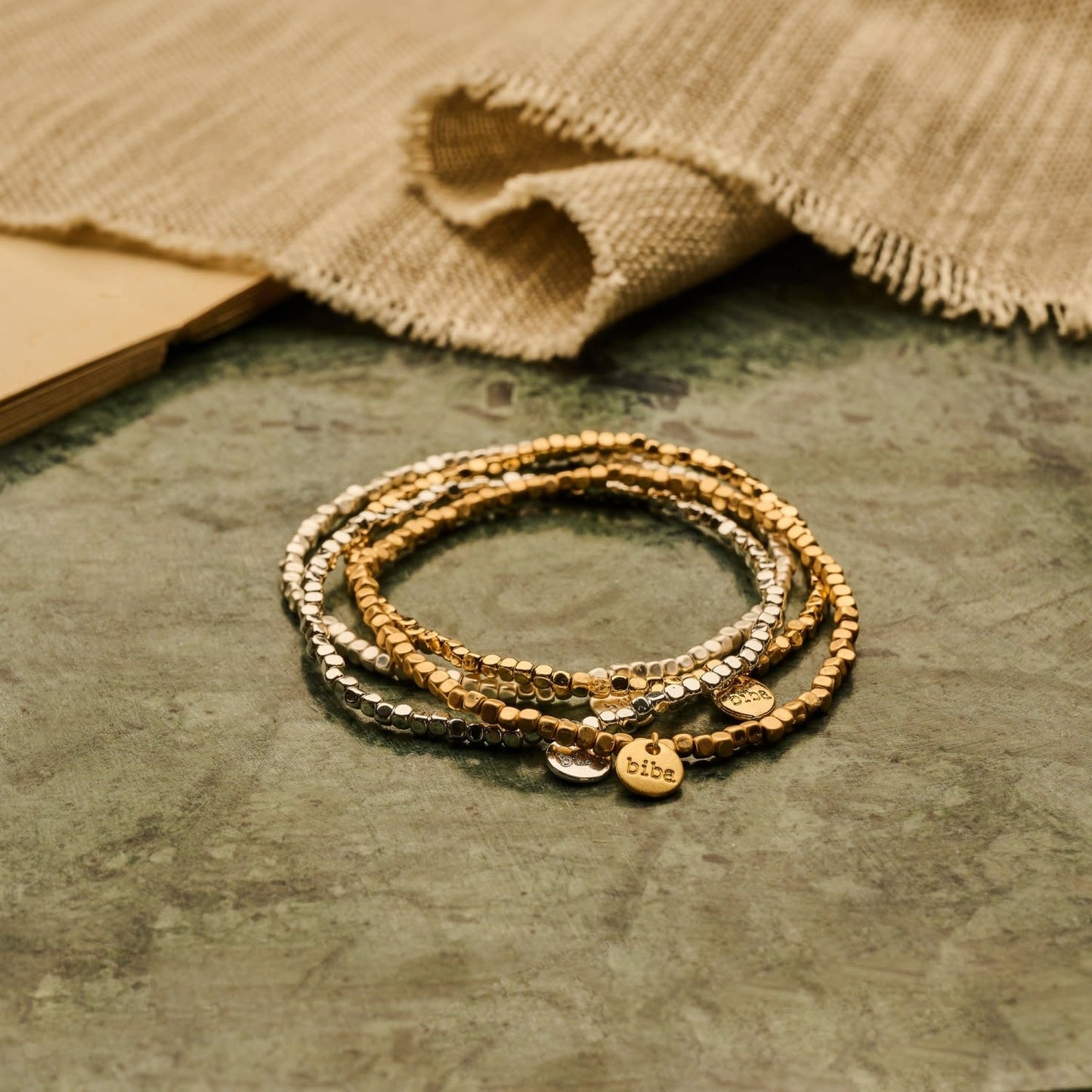 Biba: armband mat zilver