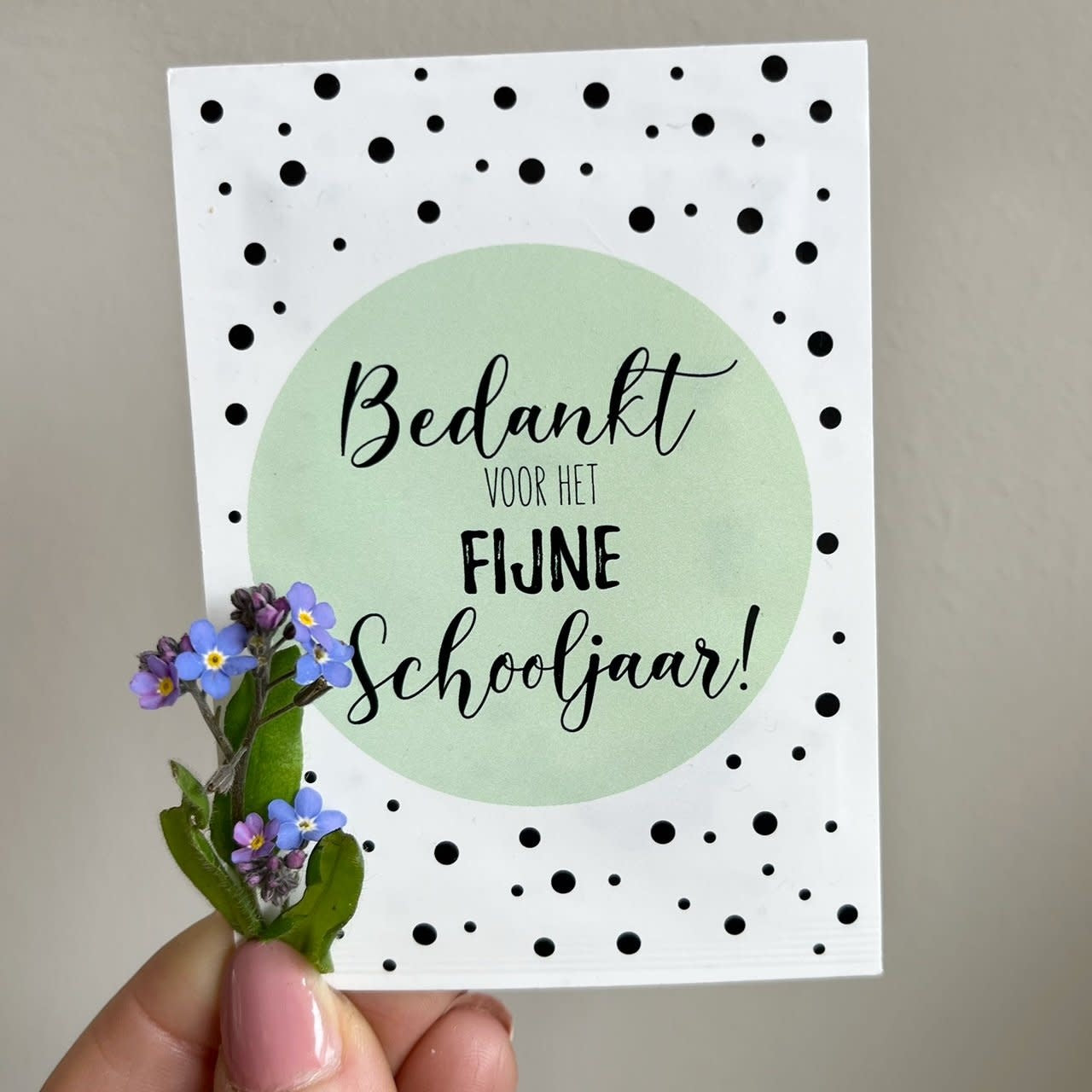Sproetiz: Zakje bloemzaadjes - vergeet me nietjes - Bedankt fijne schooljaar