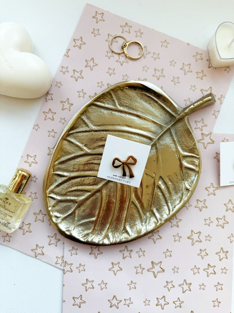 Stationery & gift: Pin / Broche | Strik