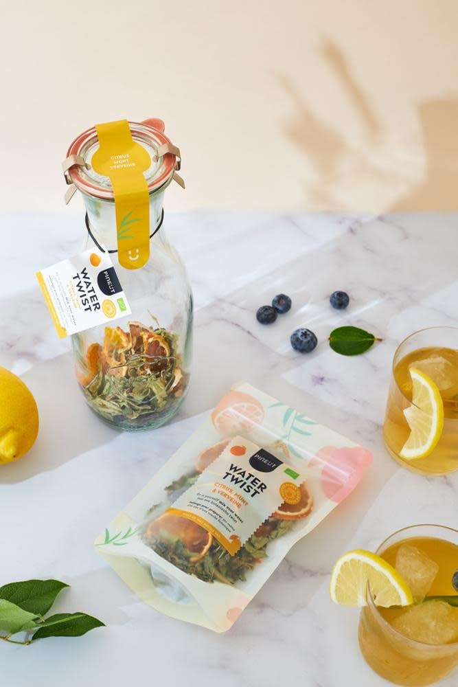 Pineut: Watertwist Pouchbag Citrus Munt Verveine BIO