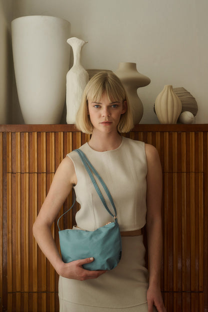 tinne + mia cross body bag -  stone blue | BRING IT ON
