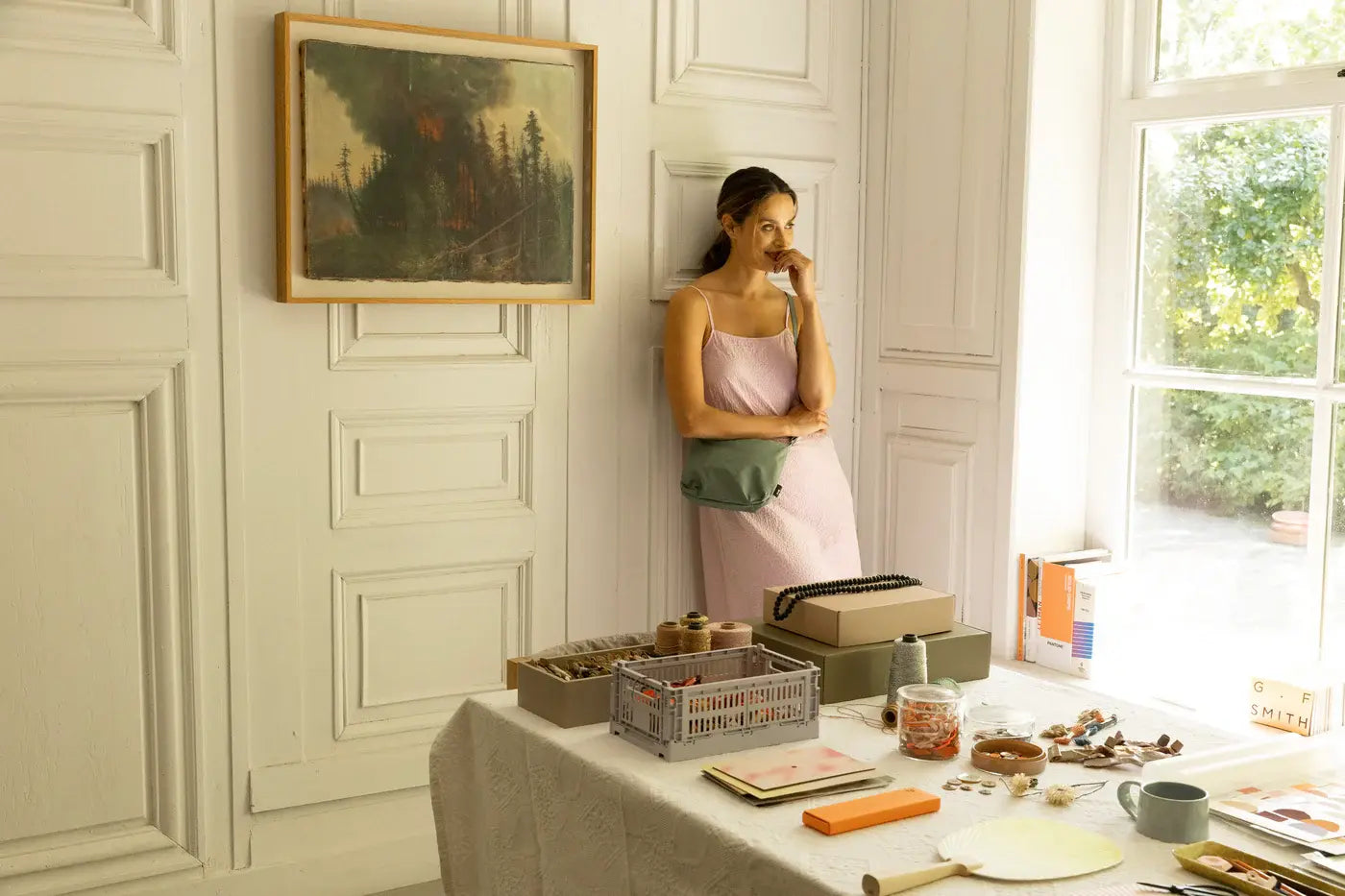 Tinne + Mia: Cross body baggy | chicory coffee