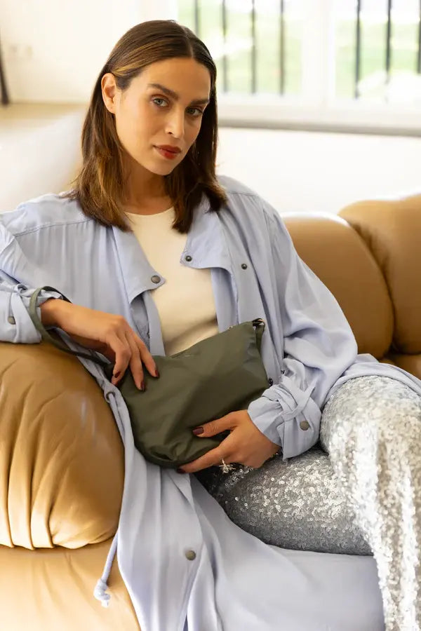 Tinne + Mia: Cross body baggy | olive night