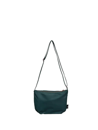 Tinne + Mia: Cross body baggy | dark sea