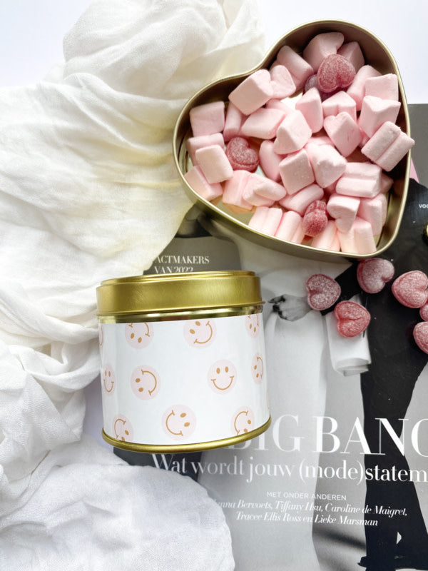 Stationery & gift: Geurkaars in blik | Smiley White