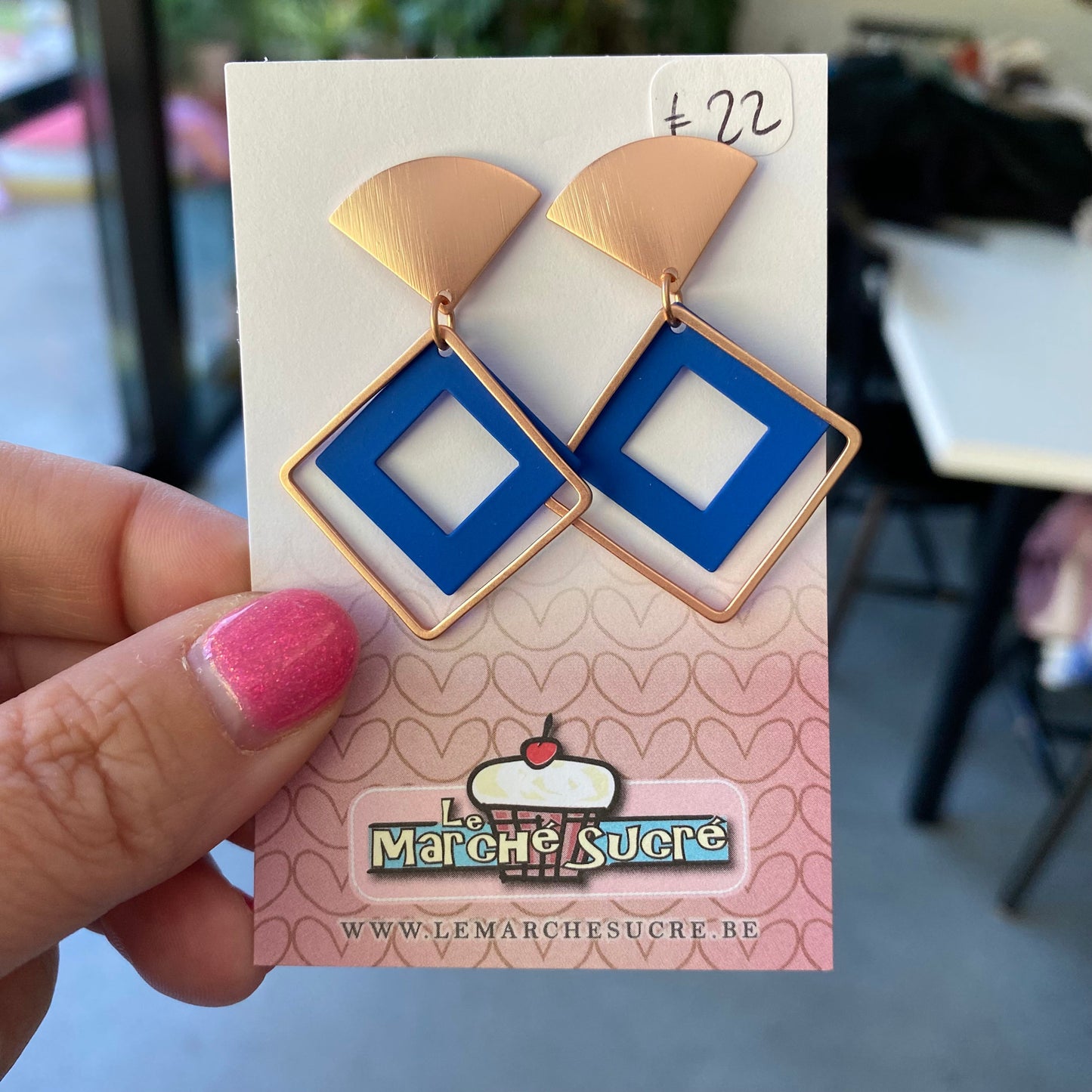 Le marché sucré: oorbellen  - blauw en rosé goud