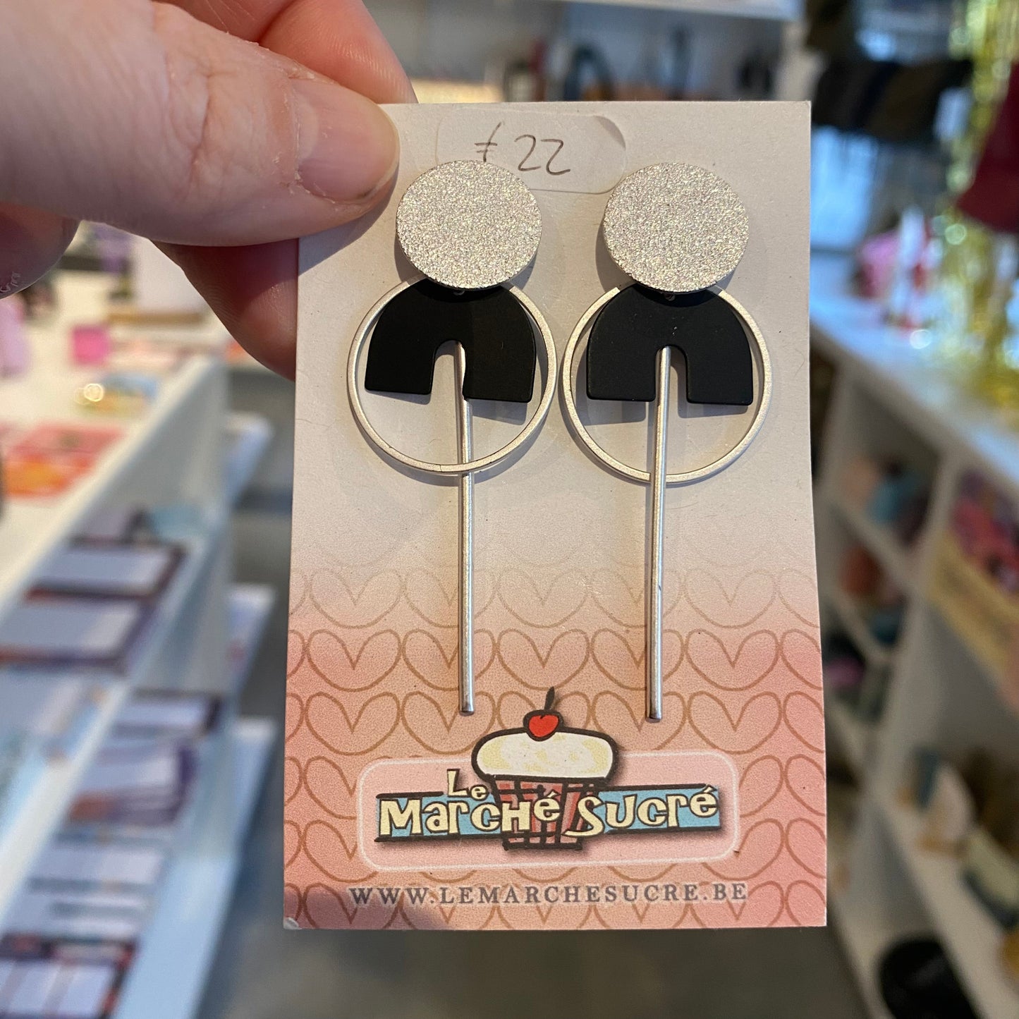 Le marché sucré: oorbellen stekers - zilver + zwart