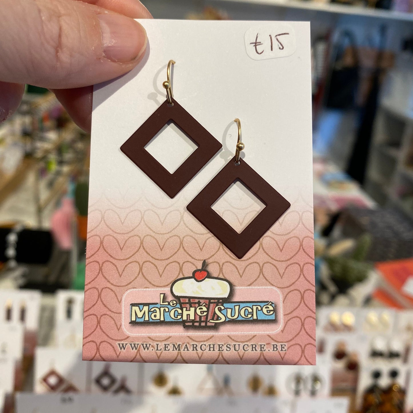 Le marché sucré: oorbellen hangers - goud  en aubergine