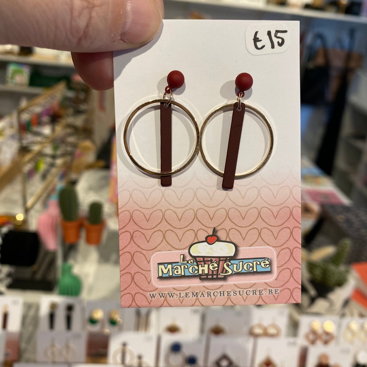 Le marché sucré: oorbellen stekers - goud + aubergine