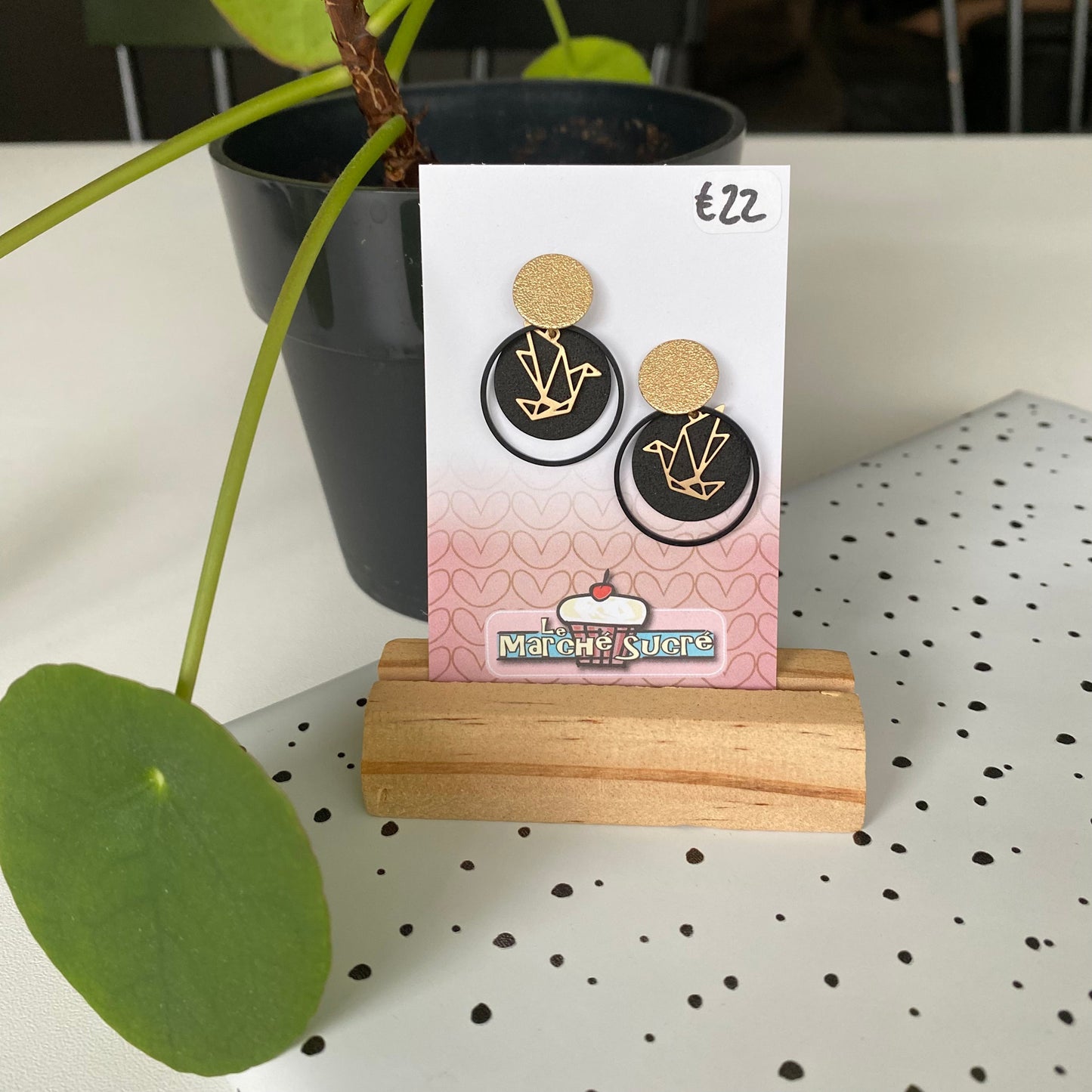 Le marché sucré: oorbellen - zwart en goud