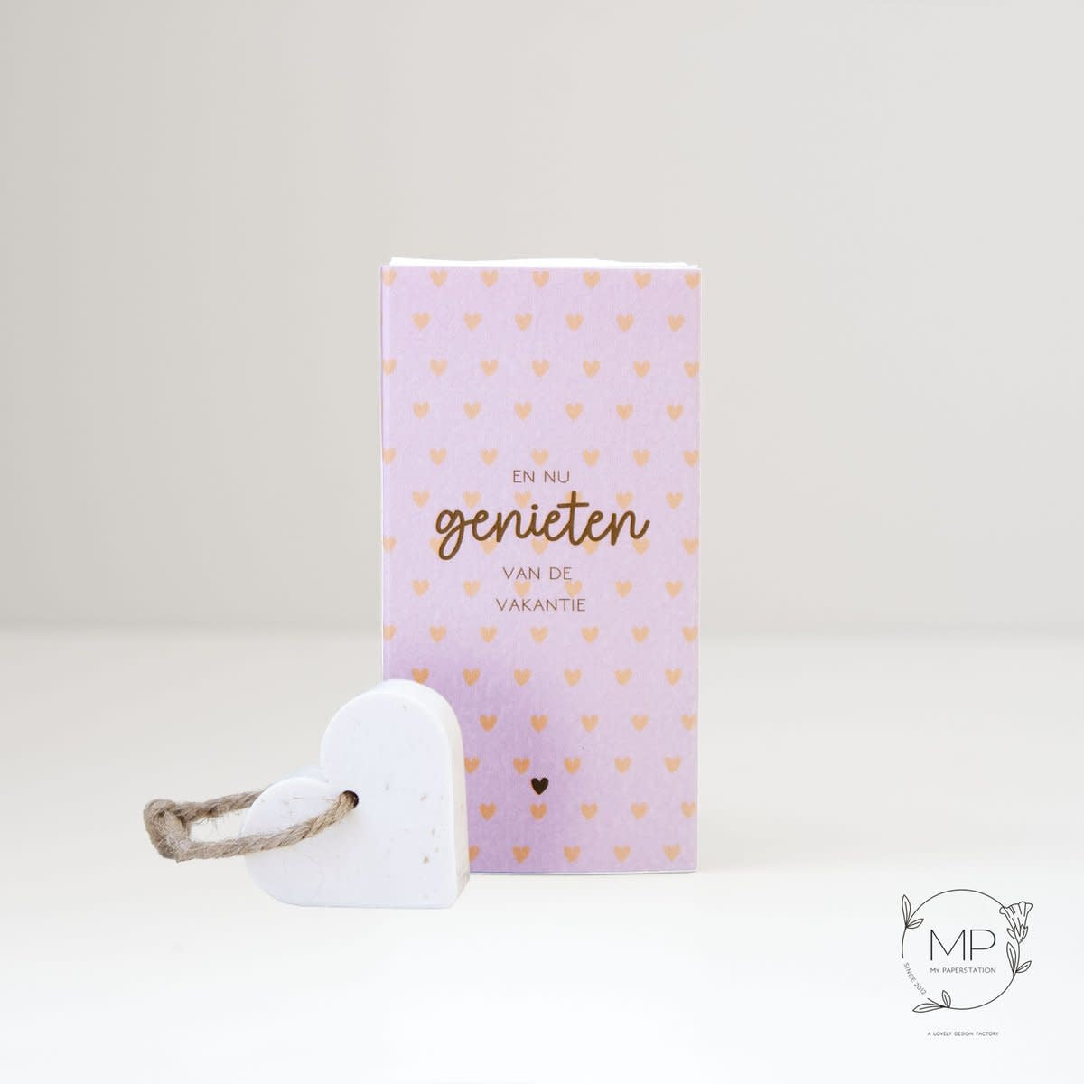 My paperstation:  Little giftbox "Genieten van de vakantie"