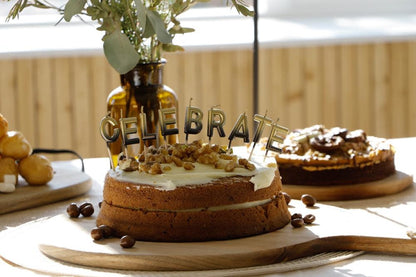 Senza: Taartkaarsjes celebrate