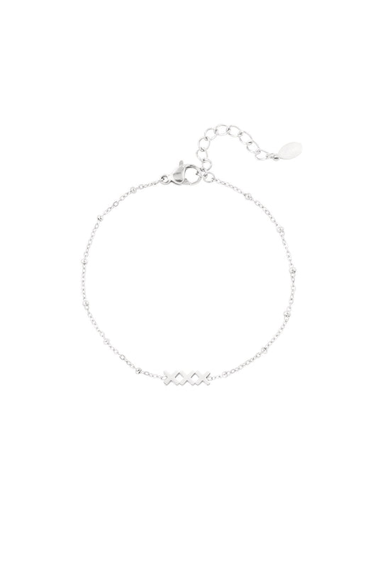 Yehwang: XXX armband - Zilver kleur