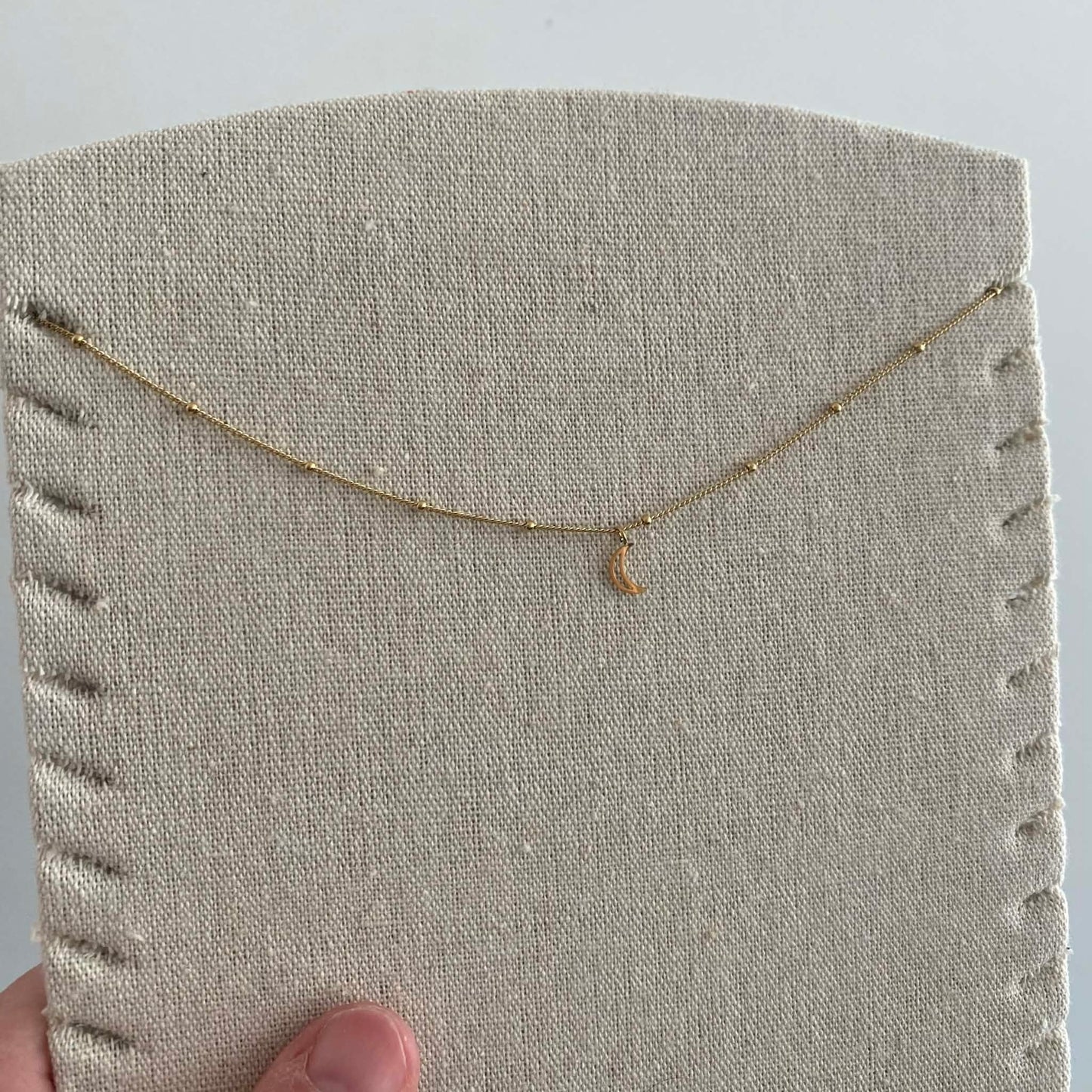 Yehwang: Ketting met hangertje - stainless steel goud - maan open