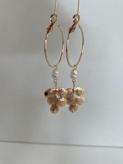 Stay gold by Mme Mme Bovary: oorbellen