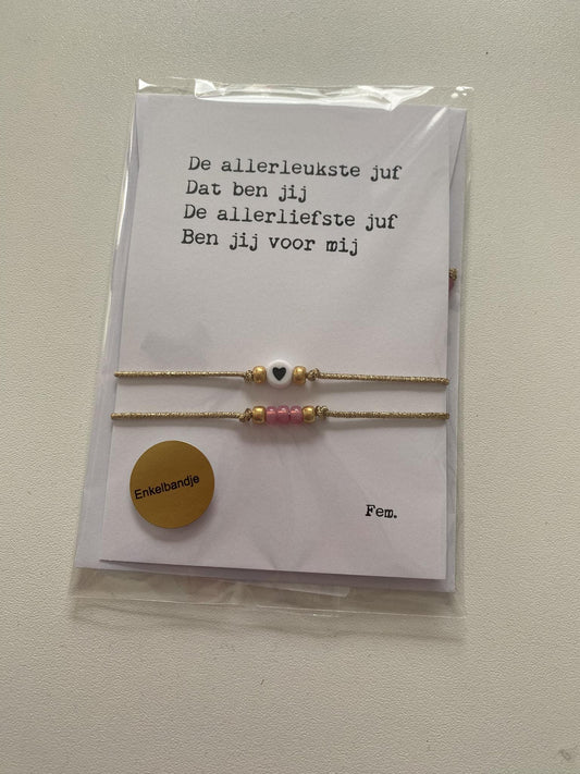Papierpleziertjes: kaart met enkelband elastisch roze