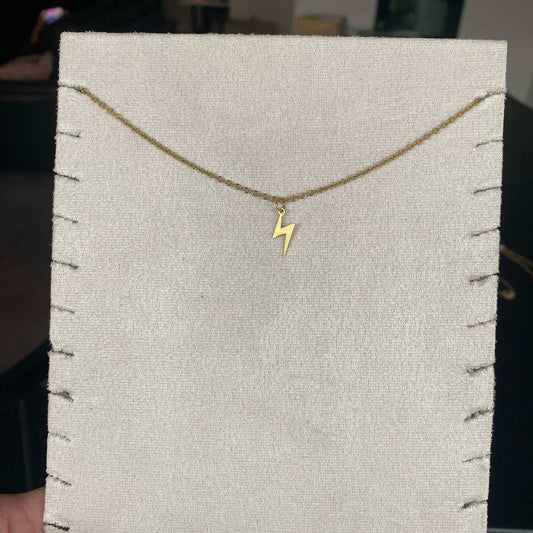 Le marché sucré: ketting met hanger bliksem goud
