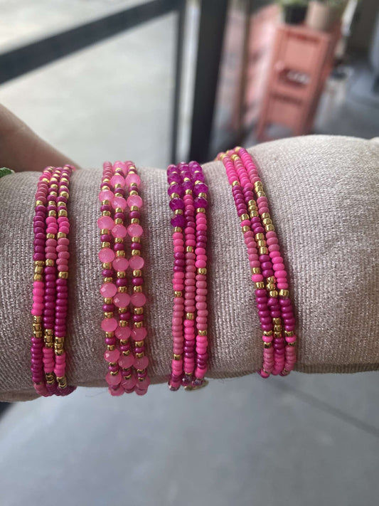 Biba: armband pareltjes op elastiek roze