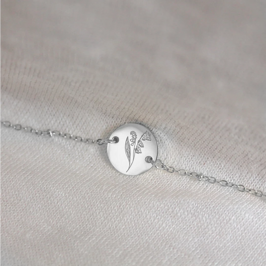 Zilveren geboortebloem armband • een persoonlijk cadeau met betekenis