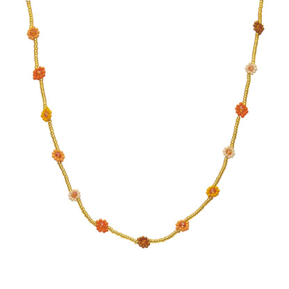 Biba: ketting pareltjes en bloemetje