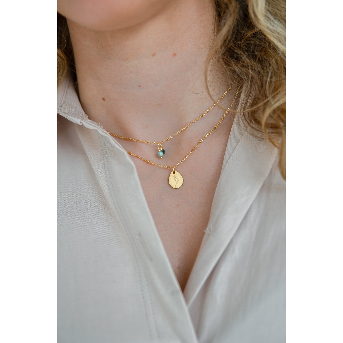 Gouden geboortebloem ketting • een persoonlijk cadeau met betekenis