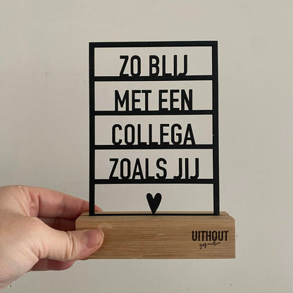 Uithout gesneden: houten ansichkaart a6 - zo blij met een collega als jij