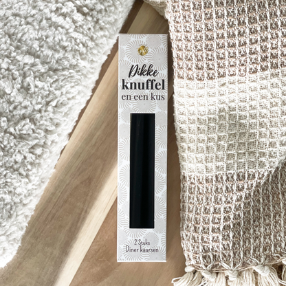 The big gifts: Diner Kaarsen – Dikke Knuffel