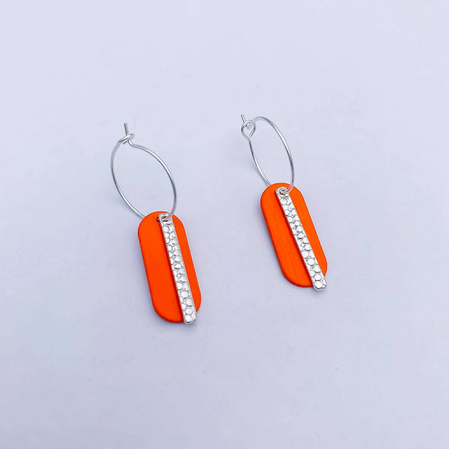 Le marché sucré: oorbellen zilver en oranje