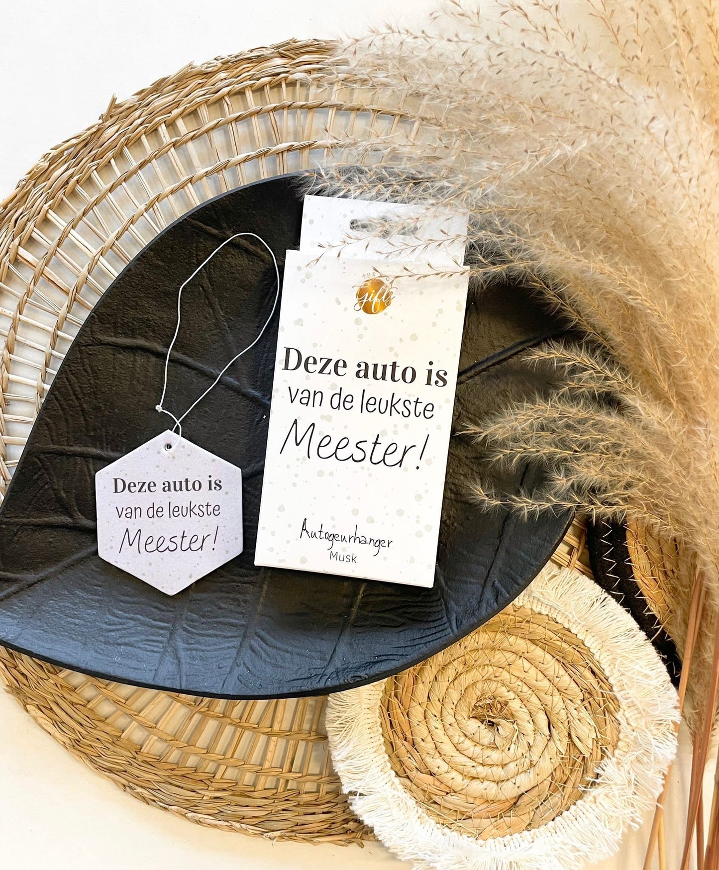 The big gifts: Autogeurhanger - Meester