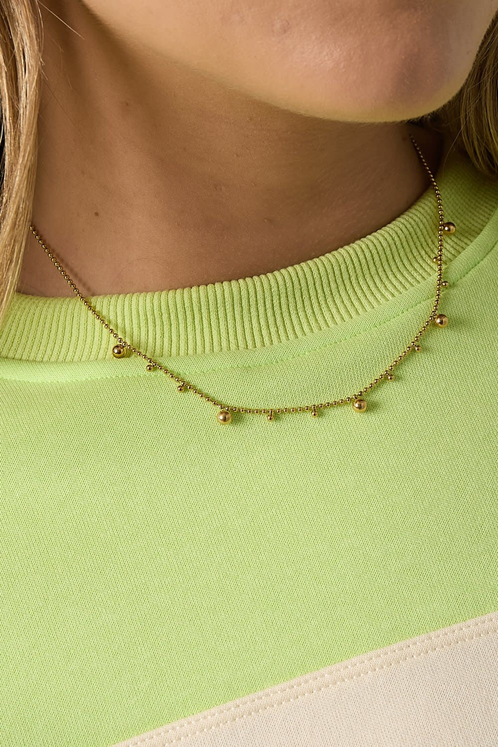 Yehwang: ketting