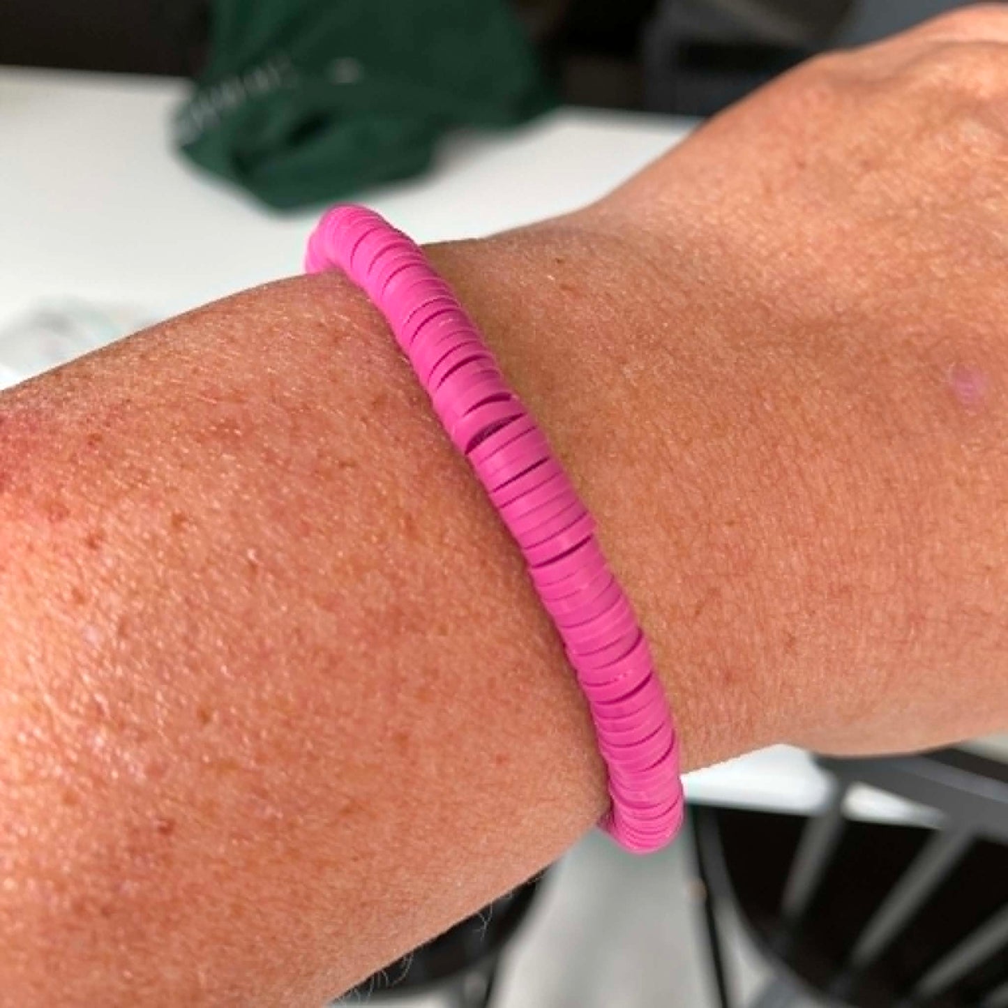 Biba: armbandje klei - roze/paars