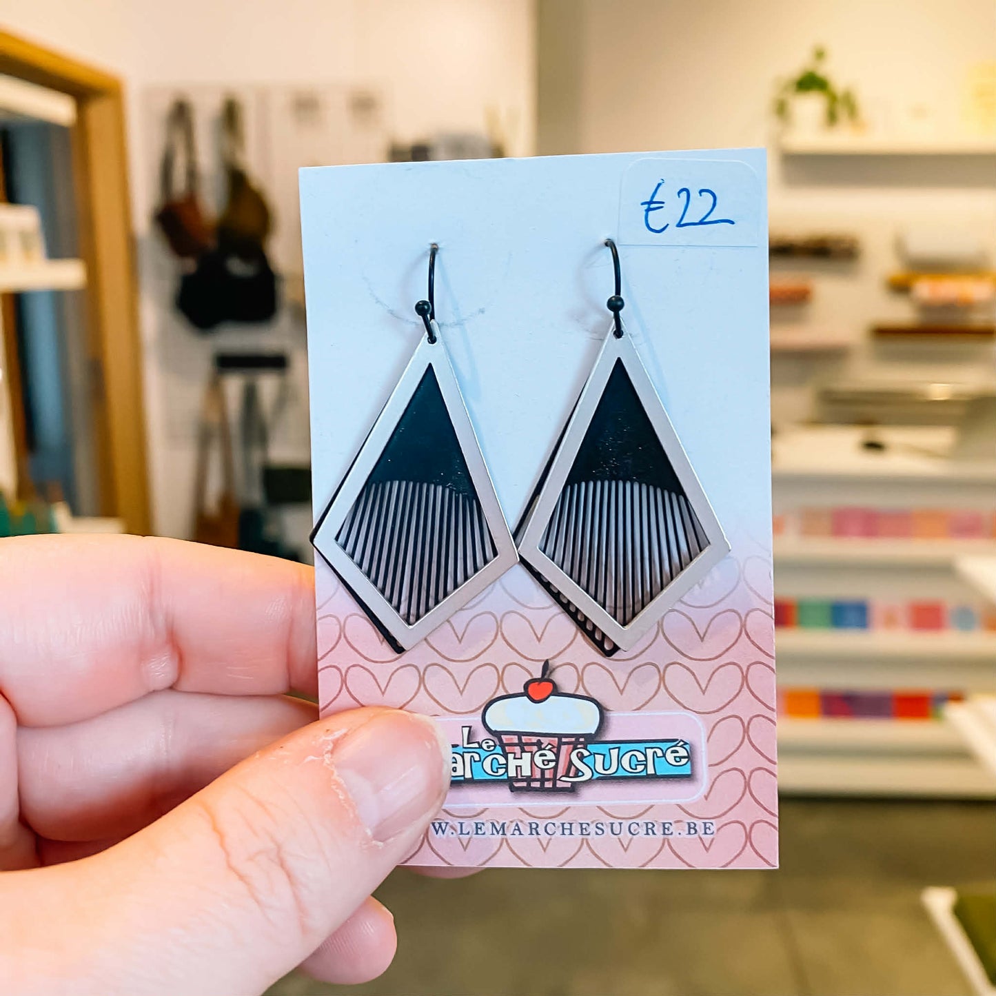 Le marché sucré: oorbellen  - zwart en zilver