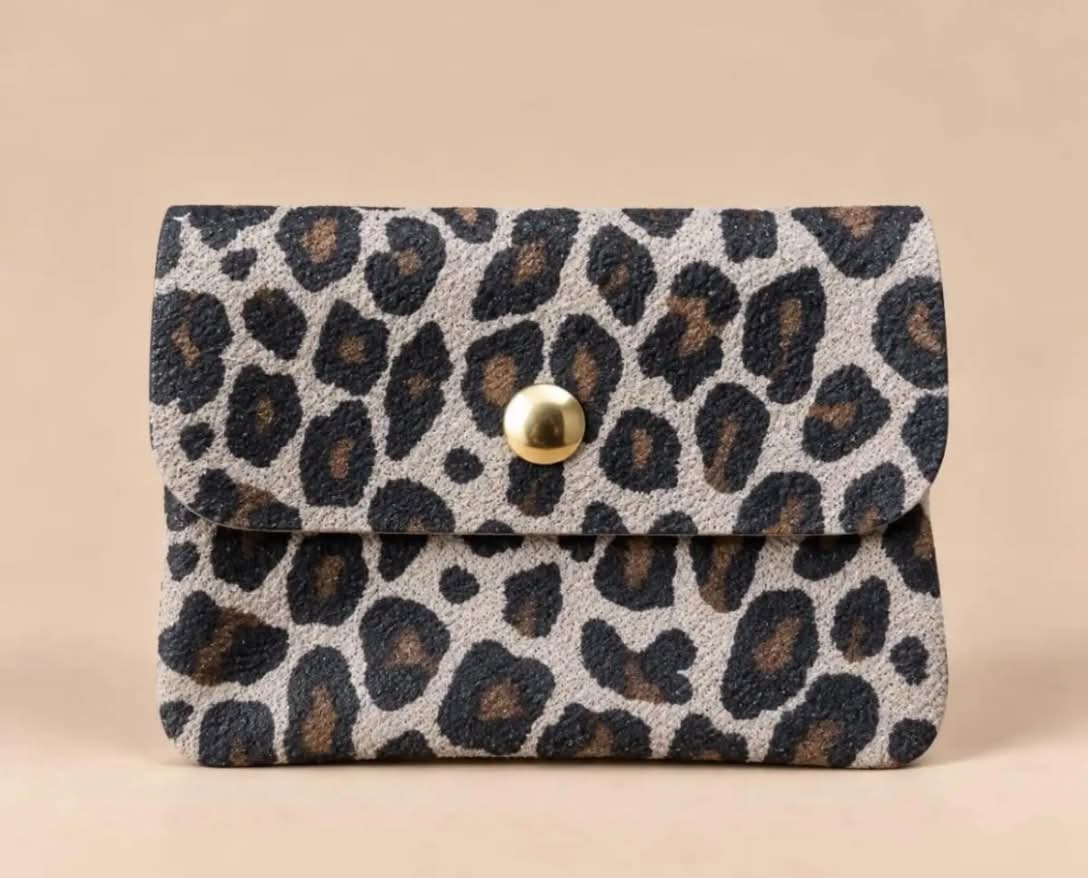 Blush kleine suède portemonnee - leopard