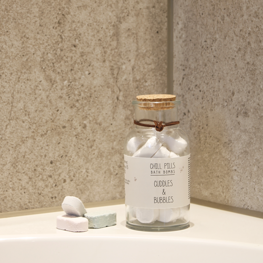 My Flame: BRUISBALLEN - CUDDLES AND BUBBLES