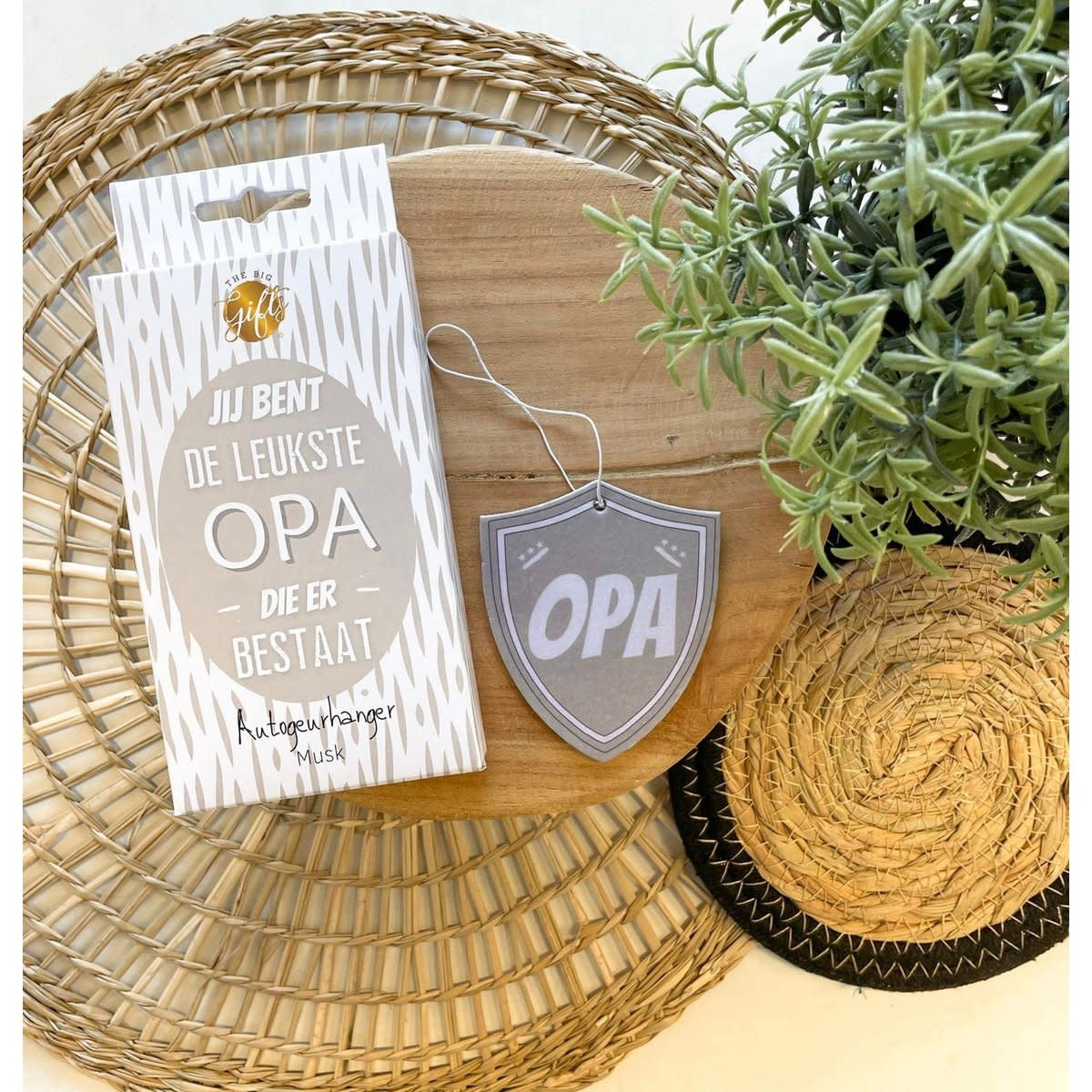 The Big gifts: Autogeurhanger - Opa