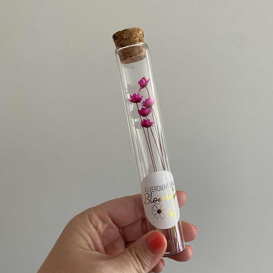 Liefs van Cindy: Glazen buisje | met bloemetjes