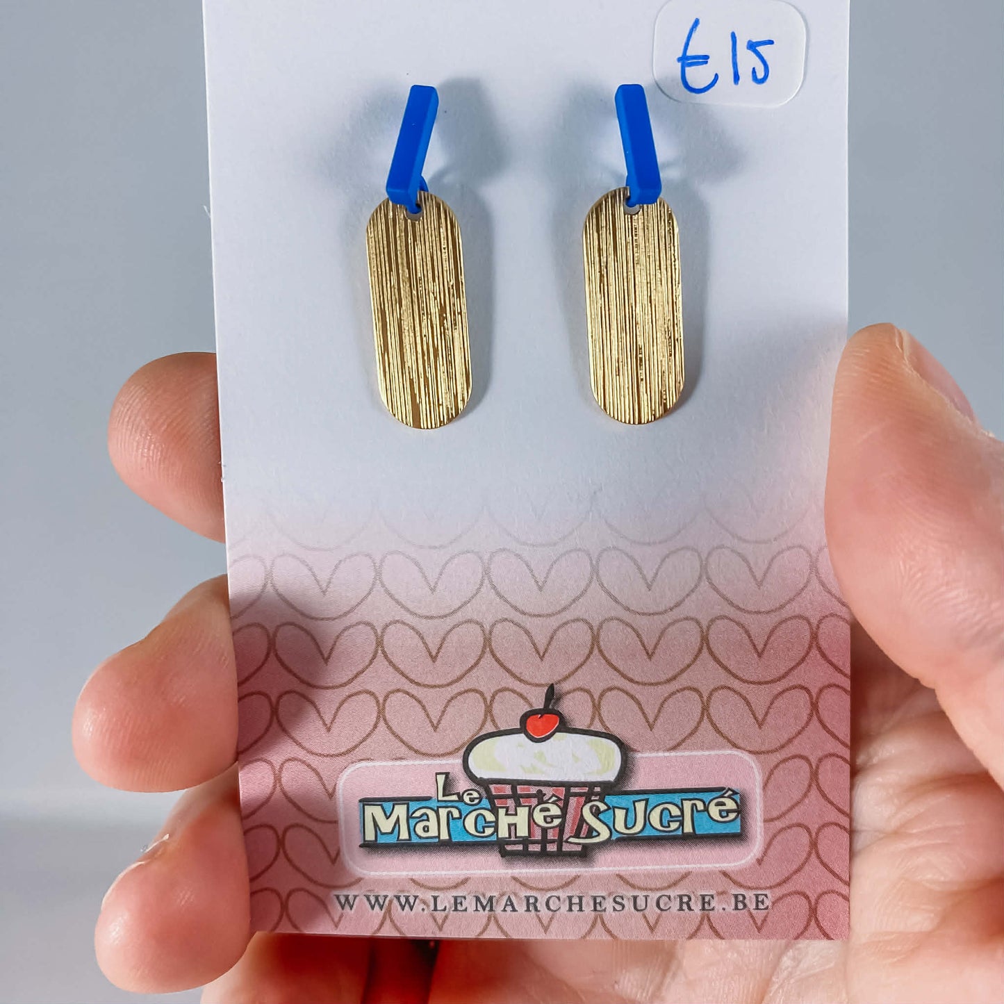 Le marché sucré: oorbellen goud en blauw