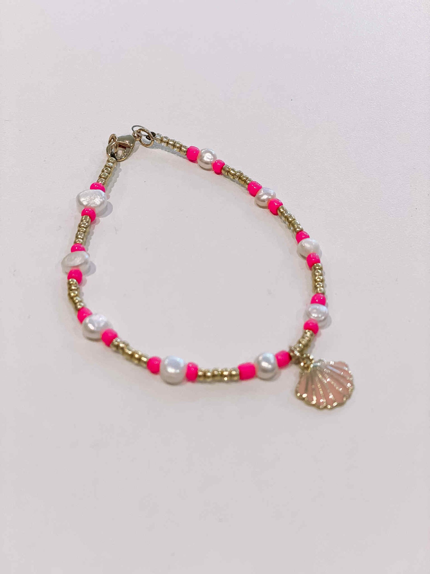 Le marché sucré: Armband roze + parelmoer + schelp roze