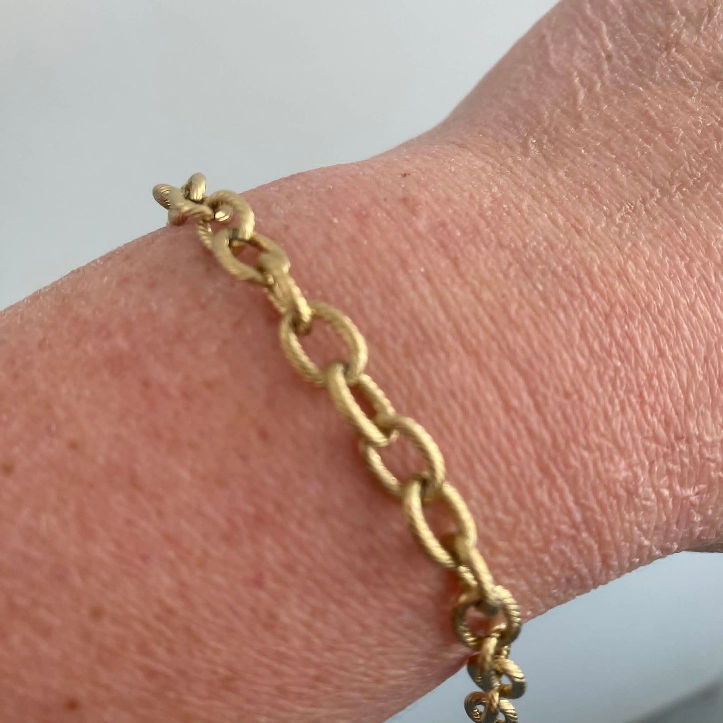 Wauw: armbandje goud in stainless steel - schakels open