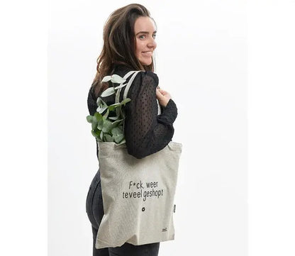 Zoedt: Duurzame beige katoenen tas met tekst 'F*ck weer teveel geshopt' - van gerycled materiaal