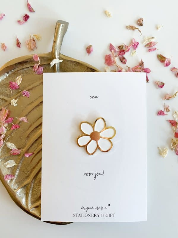 Stationery & gift Pin | Een bloemetje voor jou!