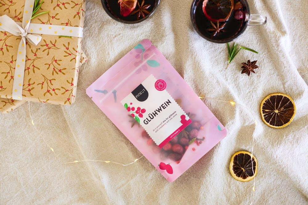 Pineut: Winterdrank pouchbag Glühwein red BIO